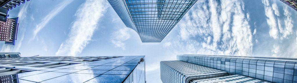 Outsourcing FM - city skyline